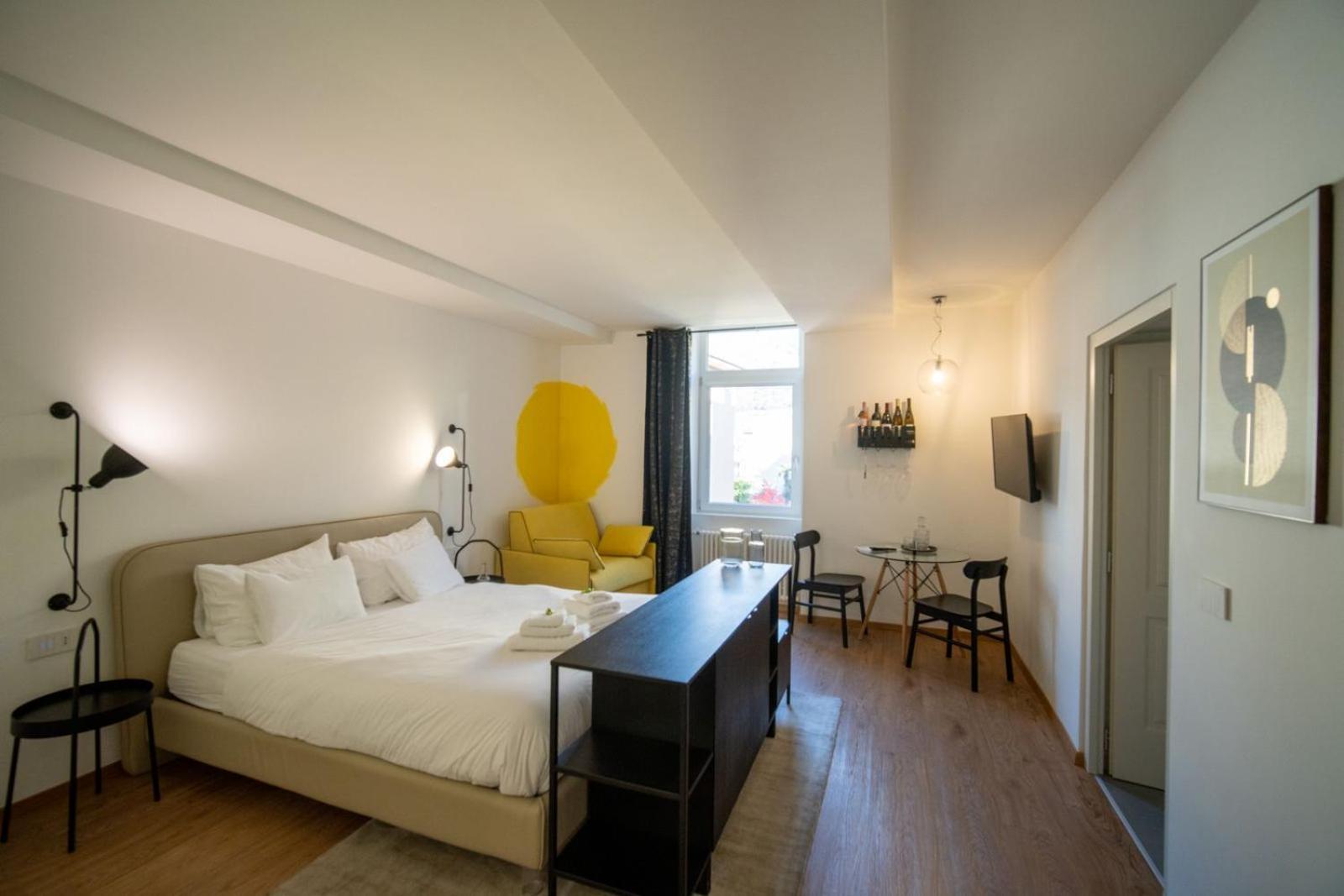 Guesthouse Diwine メラーノ エクステリア 写真
